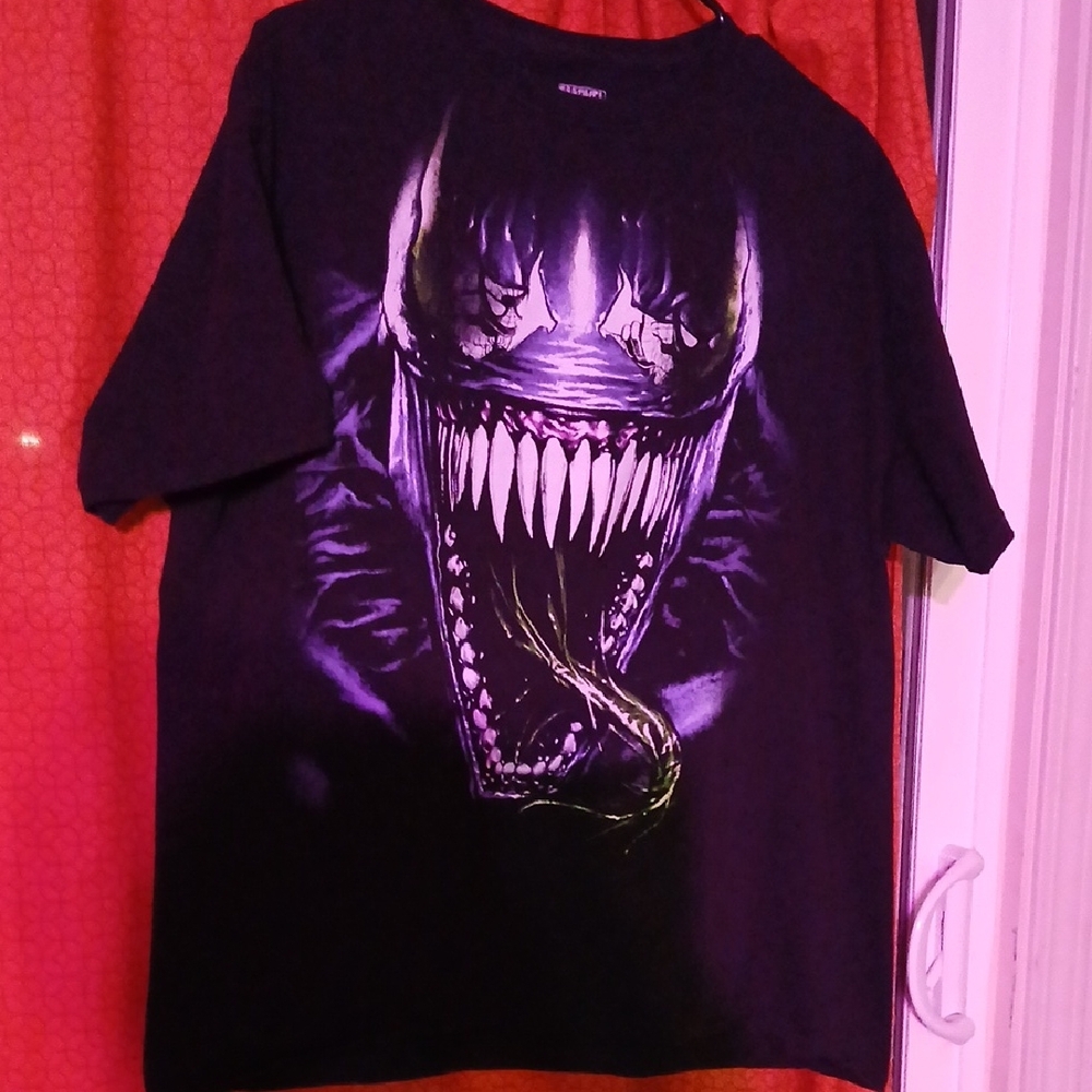 Black Graphic Men's T-Shirt